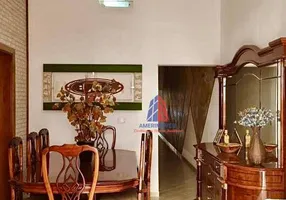 Foto 1 de Casa com 2 Quartos à venda, 100m² em Chácara Machadinho I, Americana