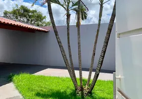 Foto 1 de Casa com 2 Quartos à venda, 235m² em Luizote de Freitas, Uberlândia