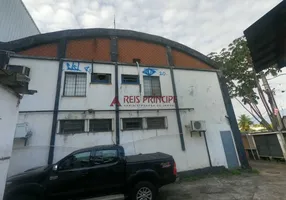 Foto 1 de Galpão/Depósito/Armazém à venda, 1352m² em Taquara, Rio de Janeiro