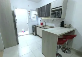 Foto 1 de Casa de Condomínio com 2 Quartos à venda, 44m² em Niterói, Canoas