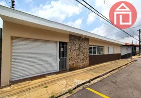 Foto 1 de Casa com 3 Quartos à venda, 180m² em Centro, Bragança Paulista