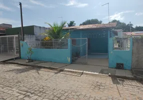 Foto 1 de Casa com 2 Quartos à venda, 90m² em Emaús, Parnamirim