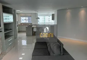 Foto 1 de Apartamento com 3 Quartos para alugar, 150m² em Pioneiros, Balneário Camboriú