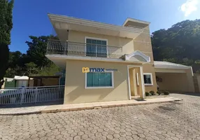 Foto 1 de Casa com 4 Quartos à venda, 420m² em Espinheiros, Itajaí