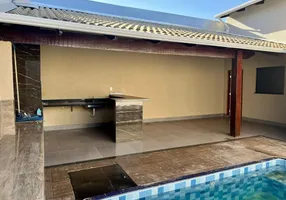 Foto 1 de Casa com 3 Quartos à venda, 130m² em Jardim dos Ipês, Anápolis