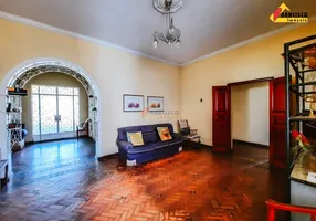 Foto 1 de Casa com 5 Quartos à venda, 368m² em Porto Velho, Divinópolis
