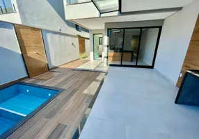 Foto 1 de Casa com 4 Quartos à venda, 220m² em Piratininga, Niterói