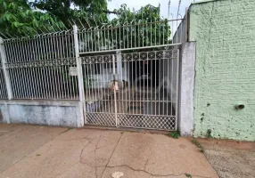 Foto 1 de Casa com 2 Quartos à venda, 190m² em Vila Prado, São Carlos