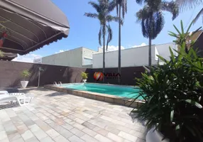 Foto 1 de Casa com 3 Quartos à venda, 250m² em Santa Cruz, Americana