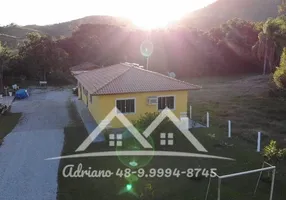 Foto 1 de Fazenda/Sítio com 3 Quartos à venda, 4500m² em Prado de Baixo, Biguaçu