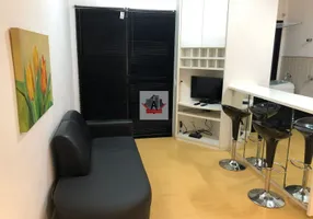 Foto 1 de Apartamento com 1 Quarto para alugar, 34m² em Saúde, São Paulo