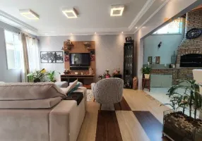 Foto 1 de Casa de Condomínio com 3 Quartos à venda, 145m² em Vila Sônia, São Paulo