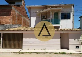 Foto 1 de Casa com 4 Quartos à venda, 186m² em Ajuda, Macaé