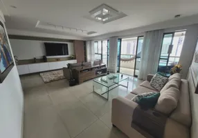 Foto 1 de Apartamento com 4 Quartos à venda, 191m² em Torre, Recife