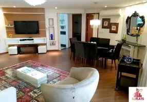 Foto 1 de Flat com 3 Quartos para alugar, 130m² em Moema, São Paulo