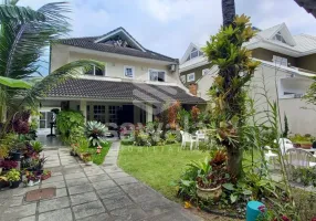 Foto 1 de Casa de Condomínio com 5 Quartos à venda, 400m² em Barra da Tijuca, Rio de Janeiro