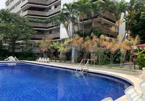 Foto 1 de Apartamento com 4 Quartos à venda, 314m² em Monteiro, Recife