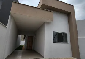 Foto 1 de Casa com 2 Quartos à venda, 180m² em Residencial Itaipu, Goiânia