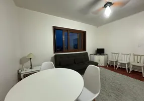 Foto 1 de Apartamento com 2 Quartos à venda, 67m² em Centro, Torres