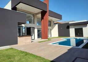 Foto 1 de Casa com 4 Quartos à venda, 500m² em Condominio Residencial Mont Blanc, São José dos Campos