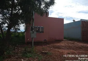 Foto 1 de Casa com 2 Quartos à venda, 200m² em , Iturama