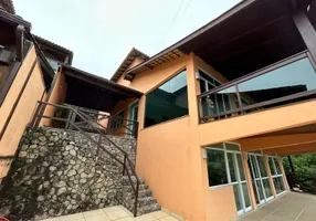 Foto 1 de Casa de Condomínio com 5 Quartos à venda, 467m² em Centro, Angra dos Reis