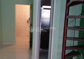 Foto 1 de Casa de Condomínio com 2 Quartos à venda, 44m² em Azenha, Porto Alegre