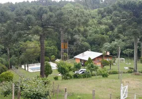 Foto 1 de Fazenda/Sítio com 4 Quartos à venda, 1000m² em Fazenda Souza, Caxias do Sul