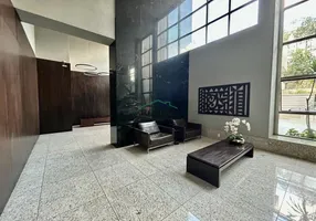 Foto 1 de Apartamento com 4 Quartos à venda, 183m² em Belvedere, Belo Horizonte