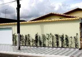 Foto 1 de Casa com 4 Quartos à venda, 193m² em Vila Caicara, Praia Grande