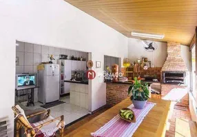 Foto 1 de Casa com 3 Quartos à venda, 200m² em Bandeirantes, Londrina