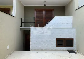 Foto 1 de Sobrado com 3 Quartos à venda, 250m² em Vila Curuçá, Santo André