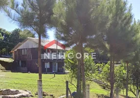 Foto 1 de Fazenda/Sítio com 3 Quartos à venda, 16000m² em Centro, Quitandinha