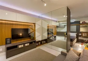 Foto 1 de Apartamento com 1 Quarto para alugar, 49m² em Centro, Florianópolis