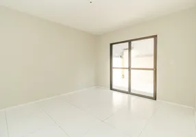 Foto 1 de Apartamento com 1 Quarto para alugar, 47m² em Farroupilha, Porto Alegre