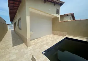 Foto 1 de Casa com 2 Quartos à venda, 67m² em Balneario Flórida Mirim, Mongaguá