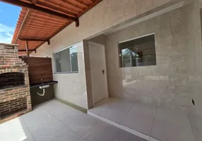 Foto 1 de Casa com 3 Quartos à venda, 64m² em Pau Amarelo, Paulista