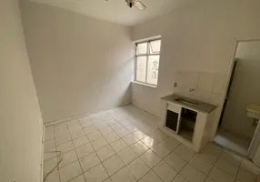 Foto 1 de Apartamento com 1 Quarto para alugar, 25m² em Centro, Niterói