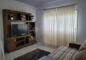 Foto 1 de Casa com 2 Quartos à venda, 106m² em Vila Nova, Joinville