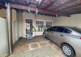 Foto 1 de Casa com 3 Quartos à venda, 69m² em Cambezinho, Londrina