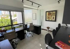 Foto 1 de Casa com 5 Quartos à venda, 505m² em Piatã, Salvador
