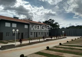 Foto 1 de Casa com 2 Quartos para alugar, 58m² em Jardim São Miguel, Bragança Paulista
