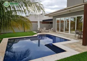 Foto 1 de Casa de Condomínio com 4 Quartos para venda ou aluguel, 420m² em Condomínio Residencial Florais dos Lagos , Cuiabá