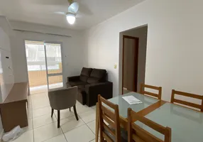 Foto 1 de Apartamento com 2 Quartos à venda, 70m² em Vila Guilhermina, Praia Grande