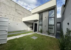 Foto 1 de Casa com 3 Quartos à venda, 200m² em Carolina Parque, Goiânia