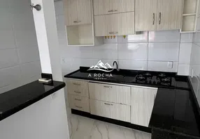 Foto 1 de Apartamento com 2 Quartos à venda, 65m² em Forquilhas, São José