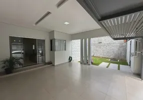 Foto 1 de Casa com 3 Quartos à venda, 145m² em Itaquera, São Paulo