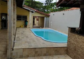 Foto 1 de Casa com 4 Quartos à venda, 129m² em Nova Peruíbe, Peruíbe