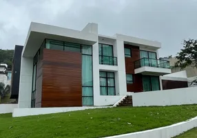 Foto 1 de Casa de Condomínio com 4 Quartos à venda, 266m² em Lagoa, Macaé
