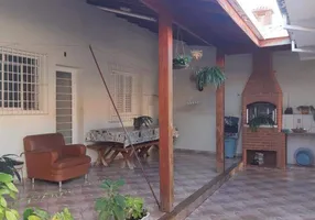 Foto 1 de Casa com 2 Quartos à venda, 227m² em Vila Claudia, Limeira